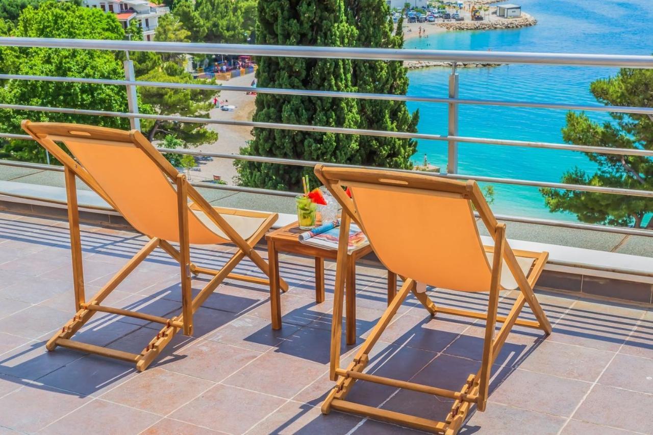 Motel Ljetni Raj Baska Voda Exterior photo